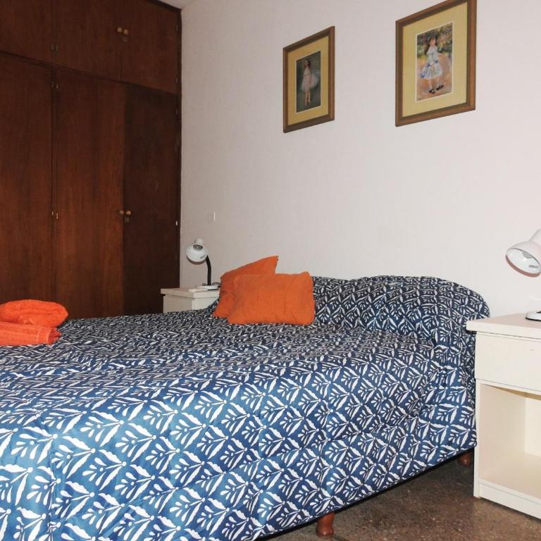 IRUÑA CENTRO- 150 mts peatonal de Resistencia - Apartamento de 2 dormitorios - 18