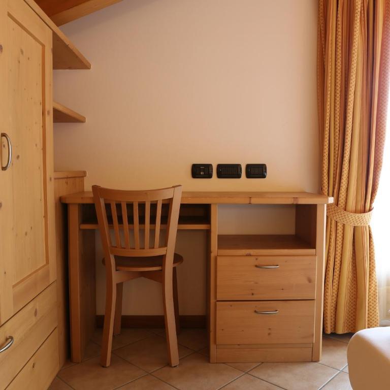 Chalet Teola - Three-Bedroom Apartment (10 Adults) - Split Level - 5