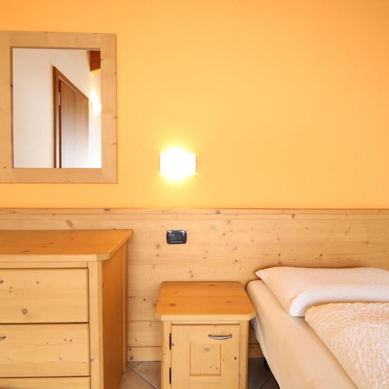 Chalet Teola - Three-Bedroom Apartment (10 Adults) - Split Level - 6