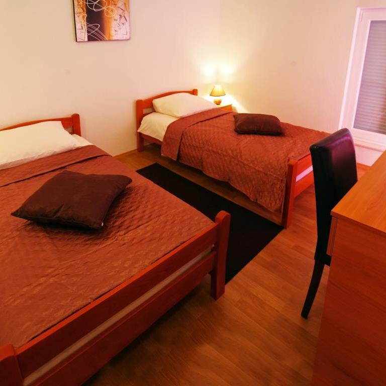 Guesthouse Liska - Twin Room - 3