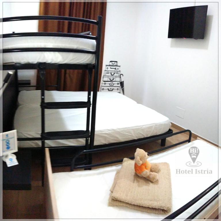 Hotel Istria - Camera Familiare con Bagno Privato - 20