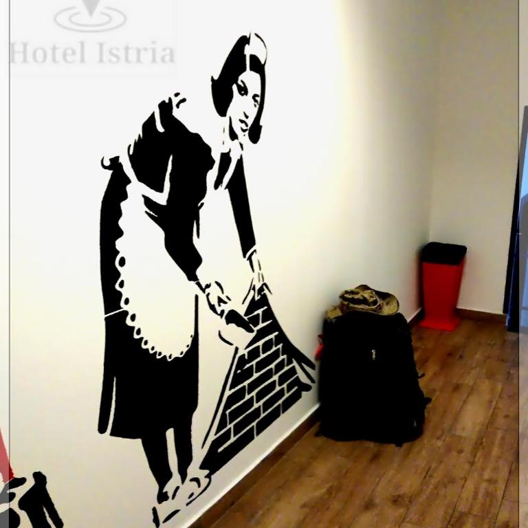 Hotel Istria - Camera Singola con Bagno in Comune - 12