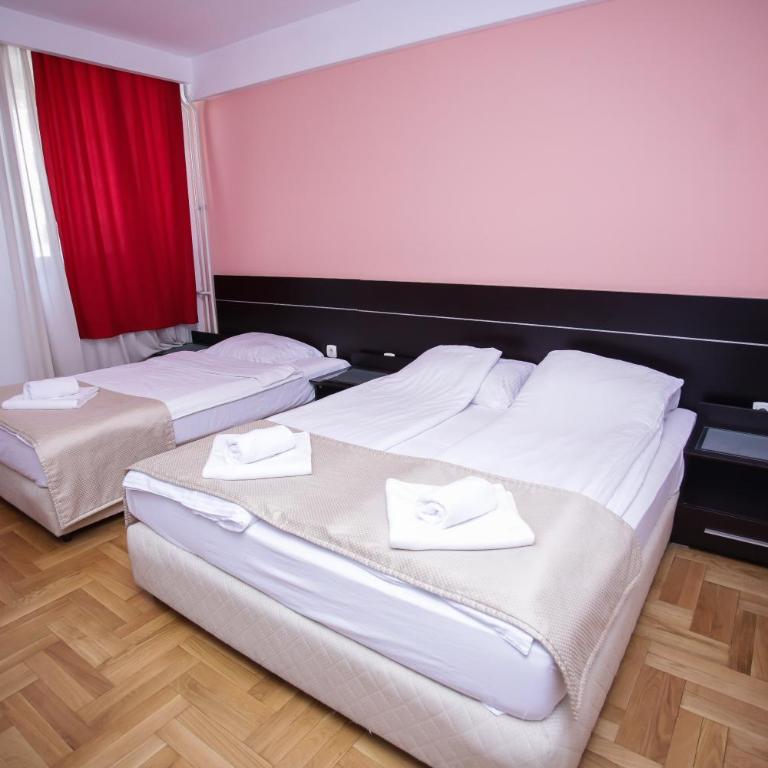 Hotel - Beograd - Klasična Trokrevetna Soba - 1