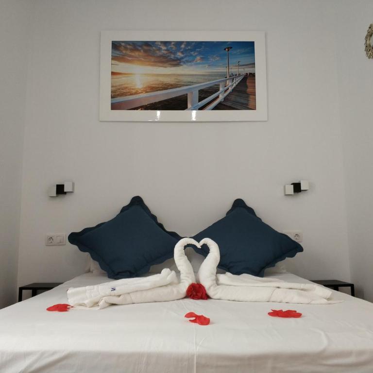 Apartamentos Boni - Studio with Balcony - 11