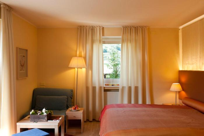 Maratscher Kunst & Kulturhotel - Superior Dreibettzimmer - 1