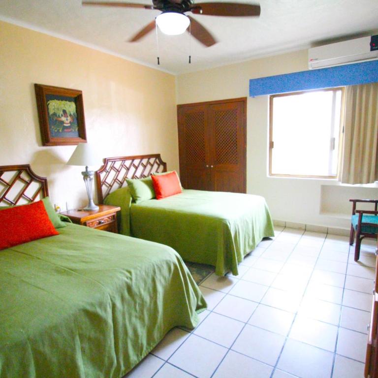 Villas del Sol en Los Tules - Four-Bedroom Apartment - 1