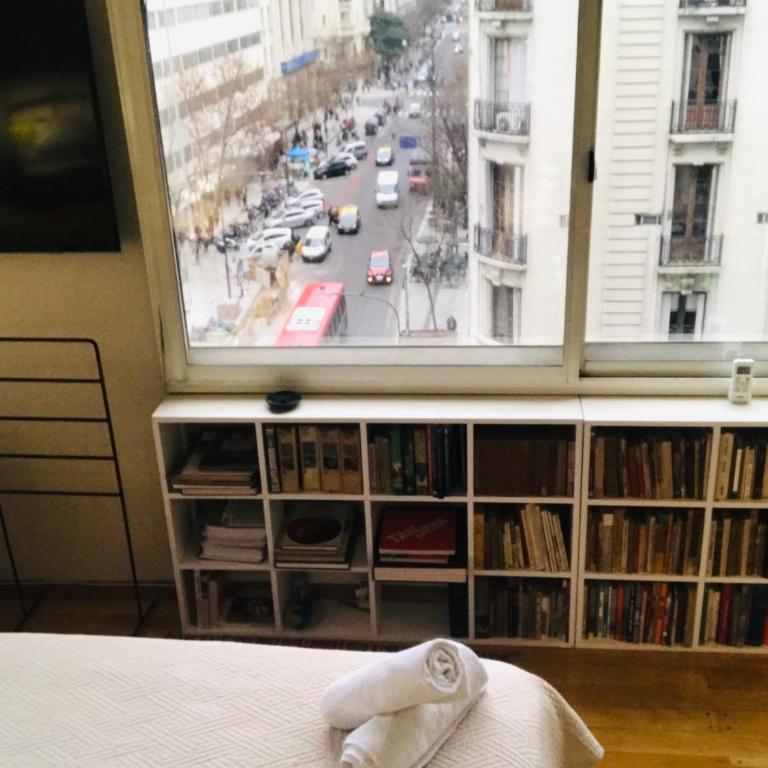 Estilo y Comodidad en Av Corrientes, departamento con estacionamiento para autos - Apartamento de 1 dormitorio - 5