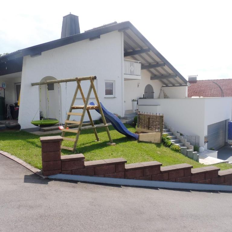 Ferienwohnung Dorn - Apartment mit 1 Schlafzimmer - 1