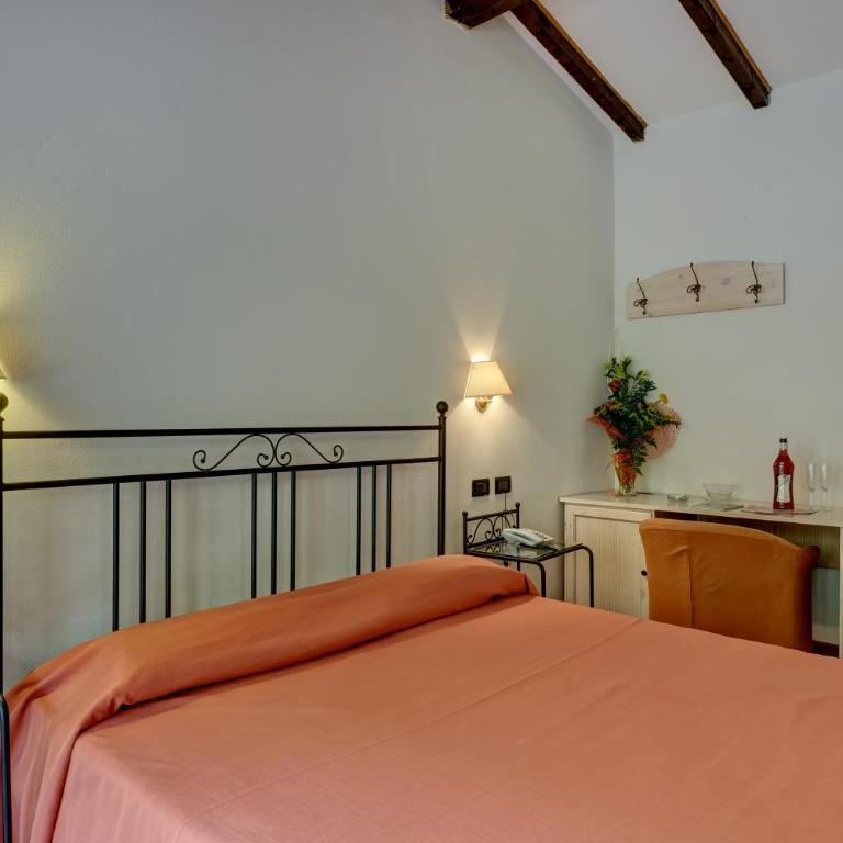 Hotel Leonardo Da Vinci - Camera Economy Doppia con Letti Singoli - 3
