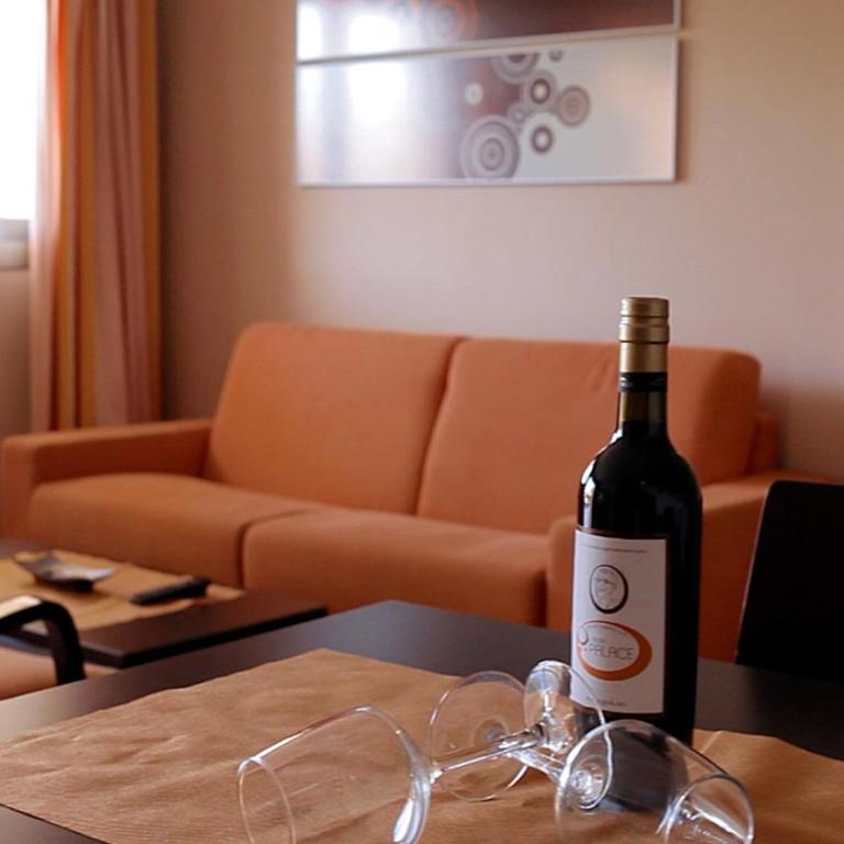 Albir Palace - Two-Bedroom Apartment (4 Adults) - 6