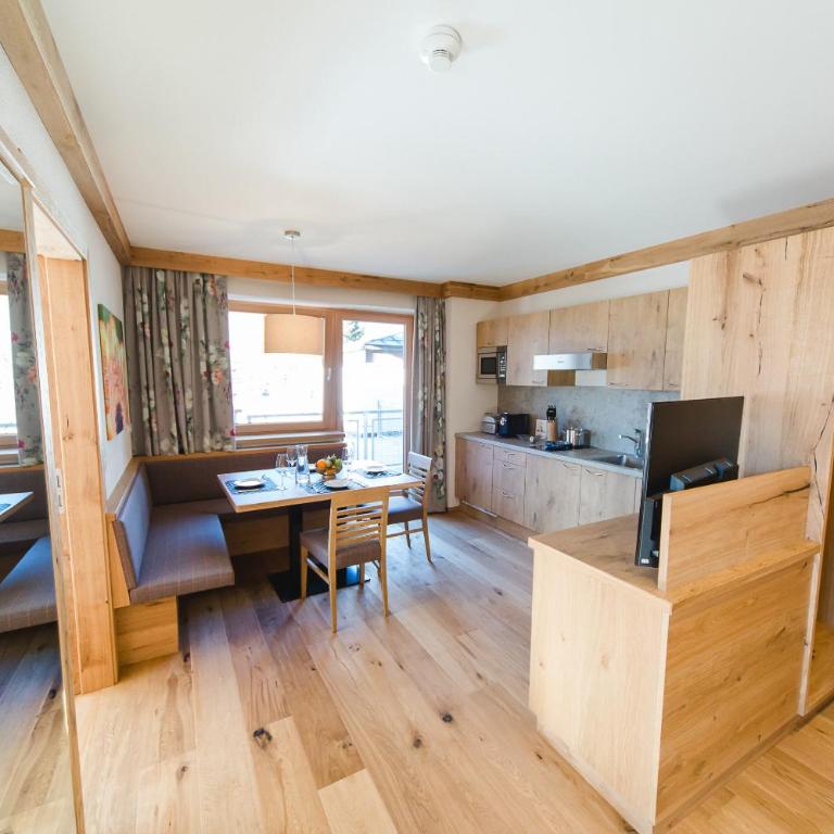 Hotel Giessenbach - Suite - 7