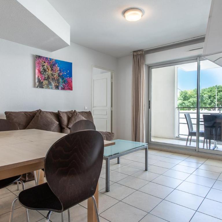 Vacancéole - Résidence Le Crystal - Appartement 2 Chambres - 8