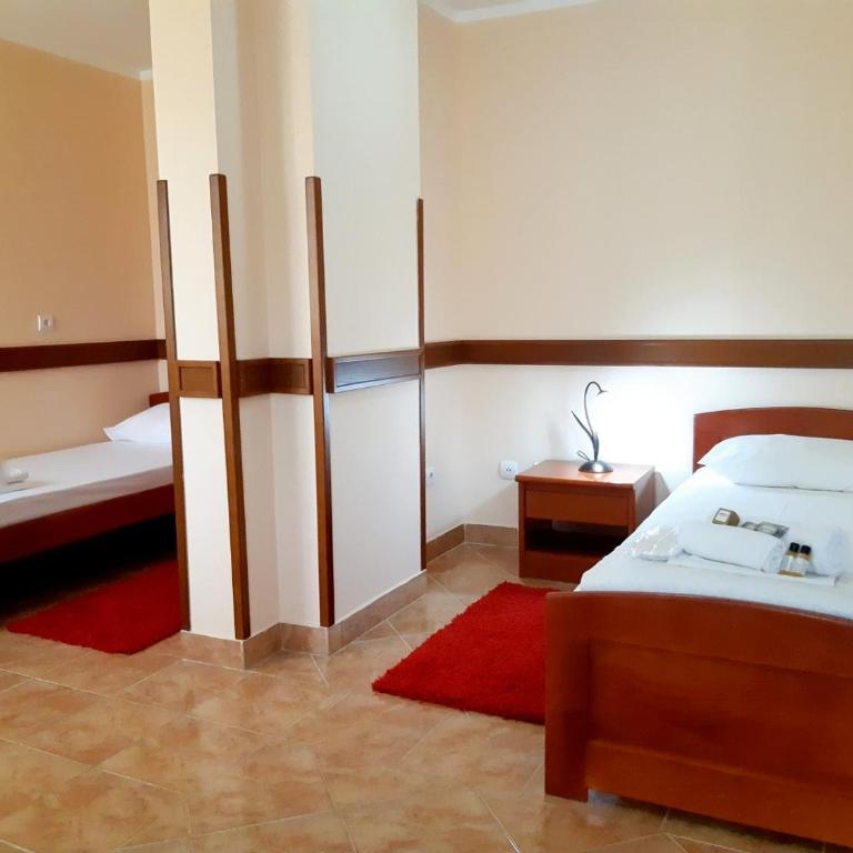 Garni Hotel Koral - Apartman Tipa "Suite" sa Balkonom i Pogledom na More - 1