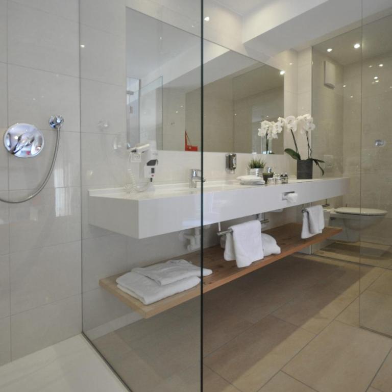 Impuls Hotel Tirol - Superior Doppelzimmer mit Balkon - 3