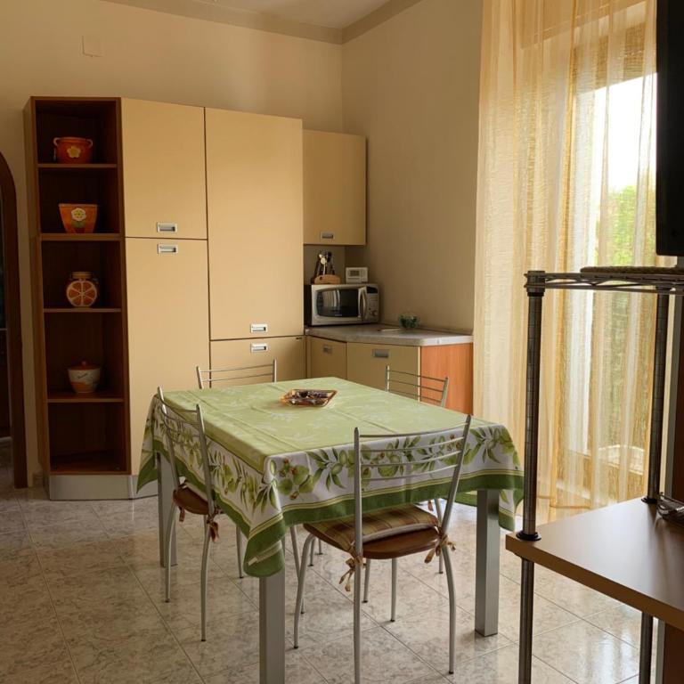 Playa Apartment - Apartment with Balcony - 1