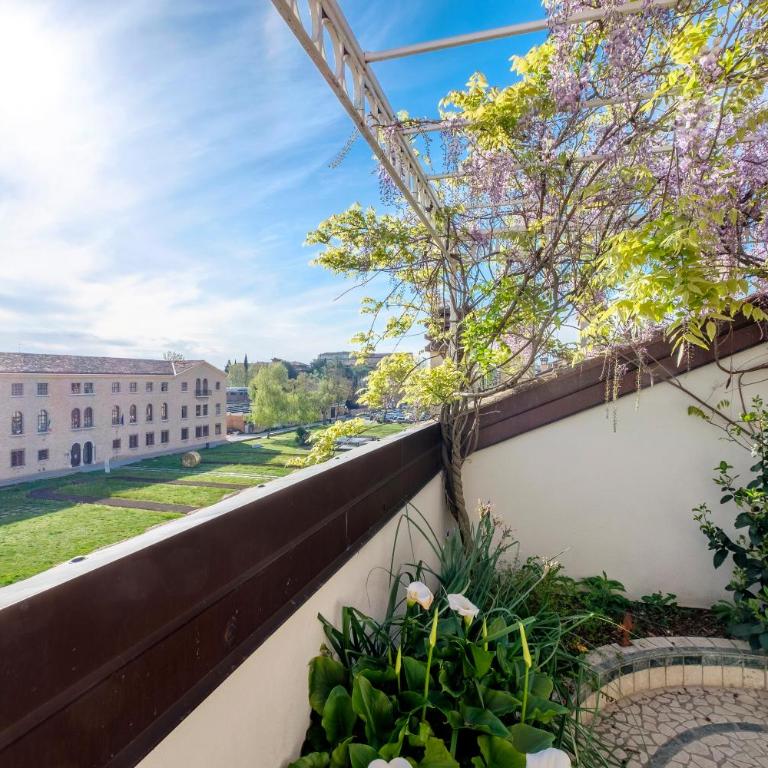 penthouse in the city centre - Appartamento - 67