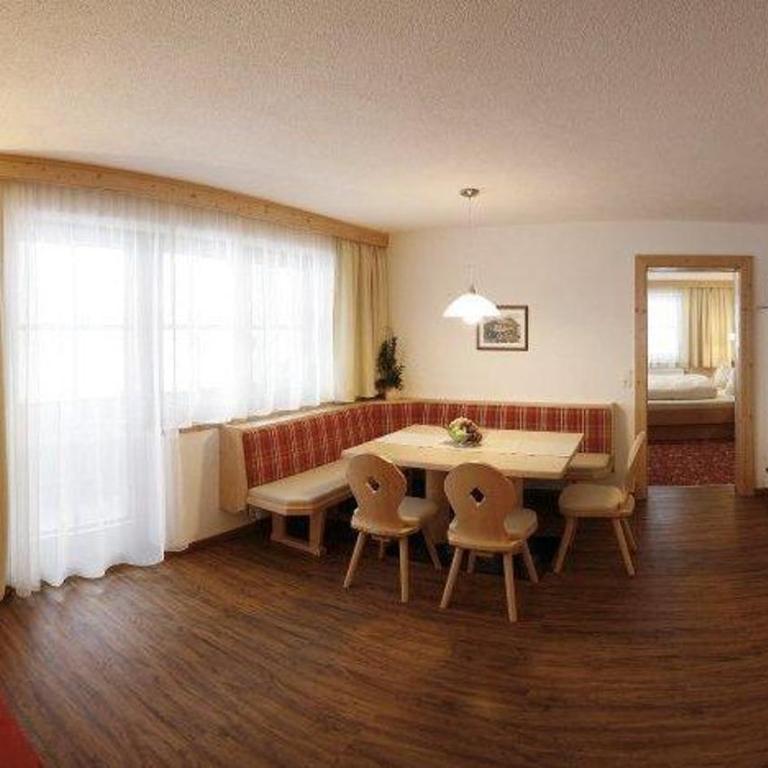 Landhaus Tirol - Apartment mit Dusche - 10