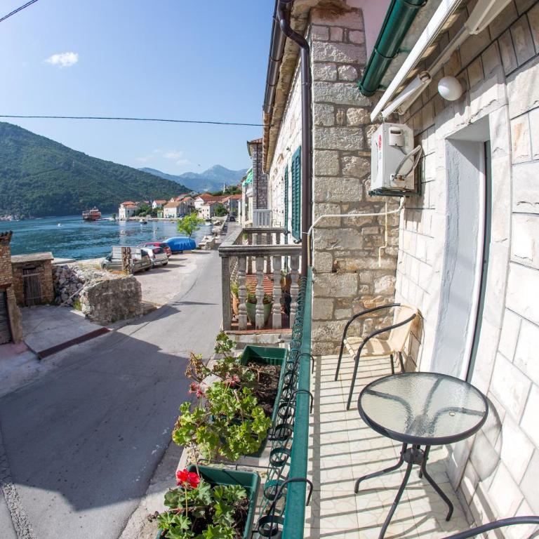 Apartman Lepetane - Studio sa Balkonom - 6