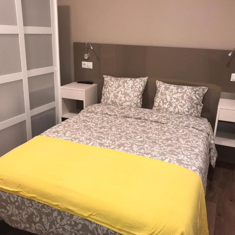 RESIDENCIA COMPOSTELA 2 - Economy Double Room - 16