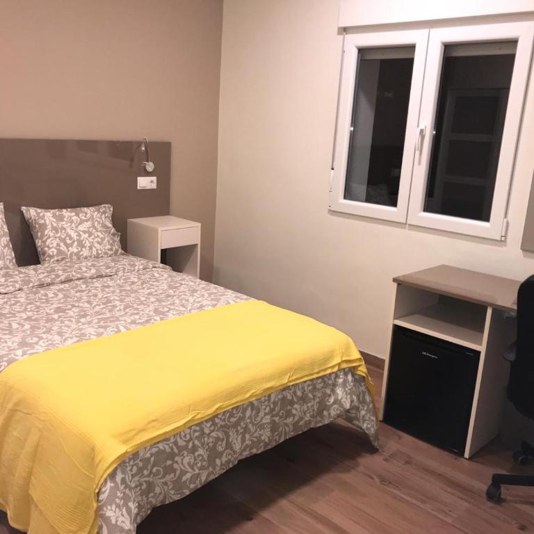 RESIDENCIA COMPOSTELA 2 - Economy Double Room - 15