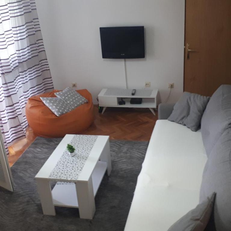 Apartment Tijana - Apartman sa 1 Spavaćom Sobom - 10