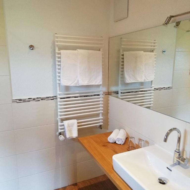 Tirol Appartement Haus Zillertal - Two-Bedroom Apartment - 9