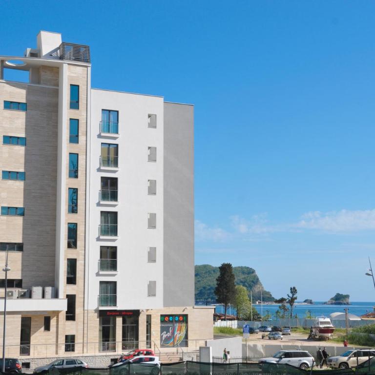 ADELISA COMFORT APARTMENTS - Near Slovenska Beach BUDVA - Studio with Balcony and Sea View - 1