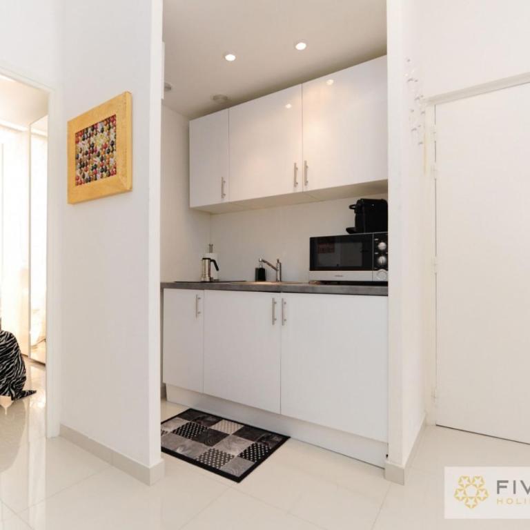 Mini Suite Bijou - Five Stars Holiday House - Appartement - 9