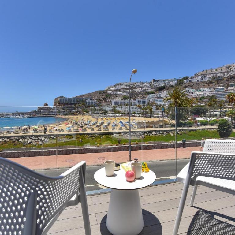 BeachFront Suites Morea Puerto Rico by VillaGranCanaria - Apartment with Terrace - 9