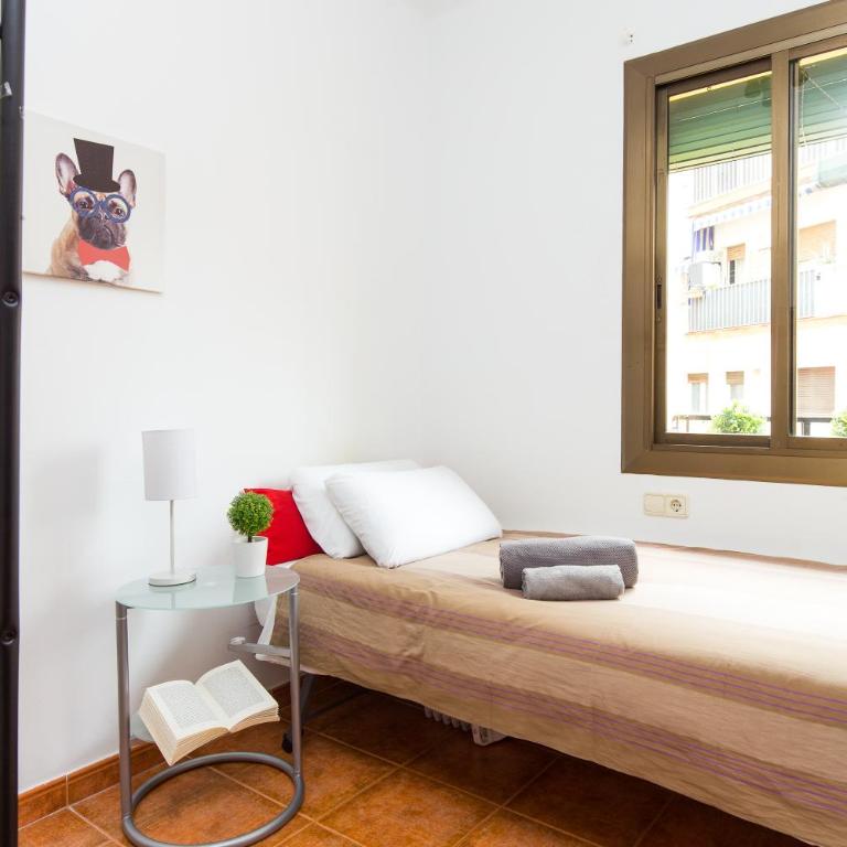 Key Sagrada Familia - Carrer Del Clot - Apartment with Balcony - 12