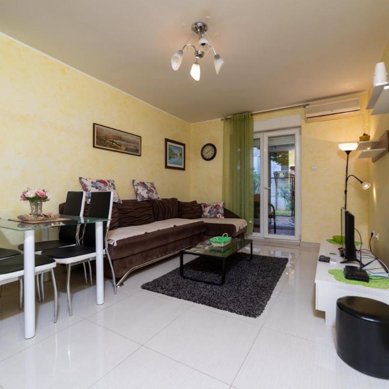Apartments Vanja - Apartment - Ground Floor - 17