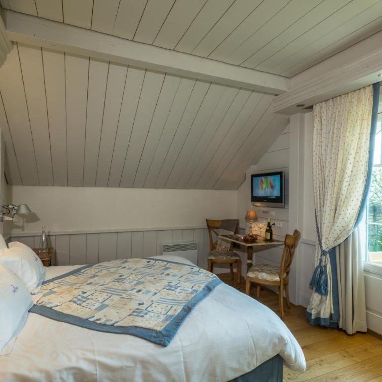 Villa Cécile - Chambre Double/Lits Jumeaux Côté Jardin - 9