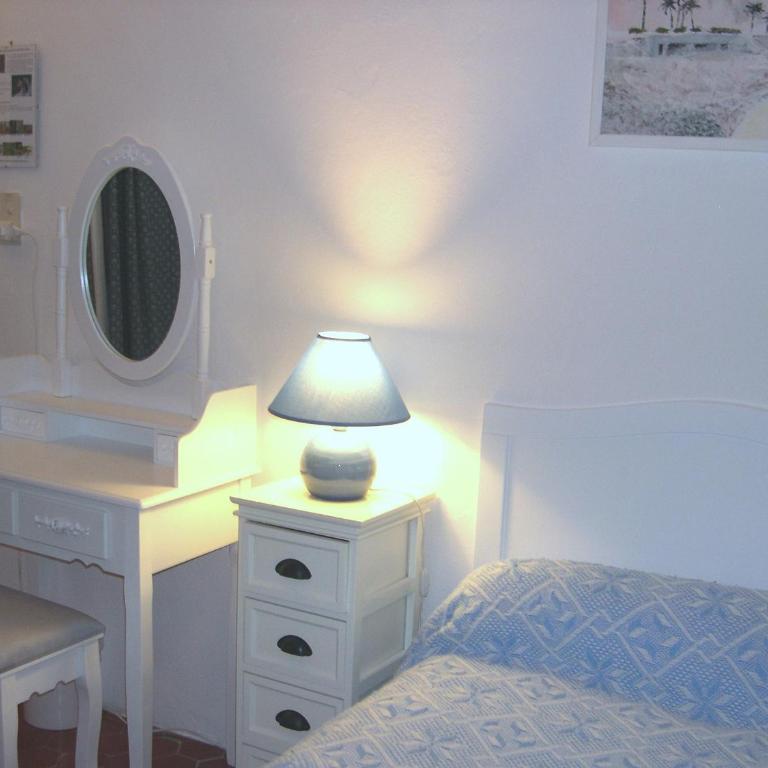 Domaine du Paraïs B&B - Chambre Double avec Salle de Bains Privative Extérieure - 2
