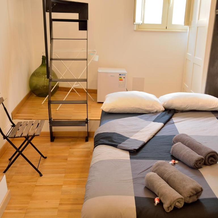 Panoramic Suite***** in the heArt of Catania - Deluxe Suite with Sea View - 23