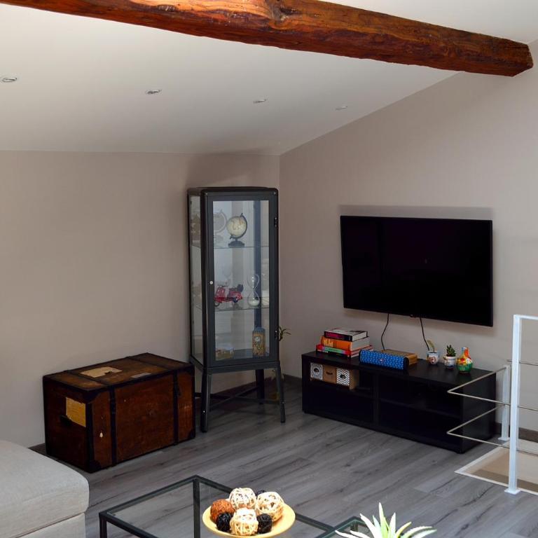 Panoramic Suite***** in the heArt of Catania - Deluxe Suite with Sea View - 11