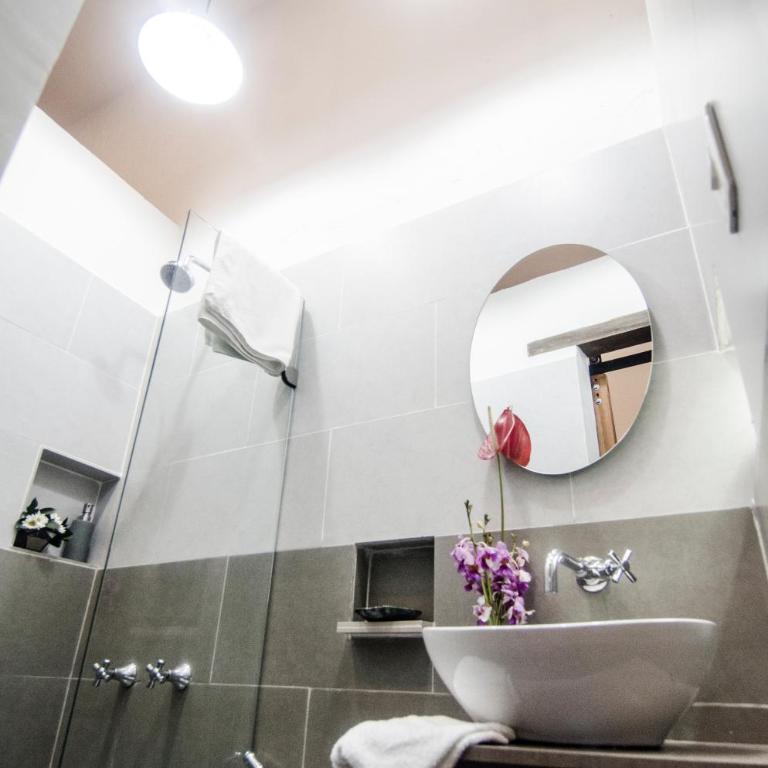 Moonshine Boutique Hostal - Habitación Doble con baño privado - 5