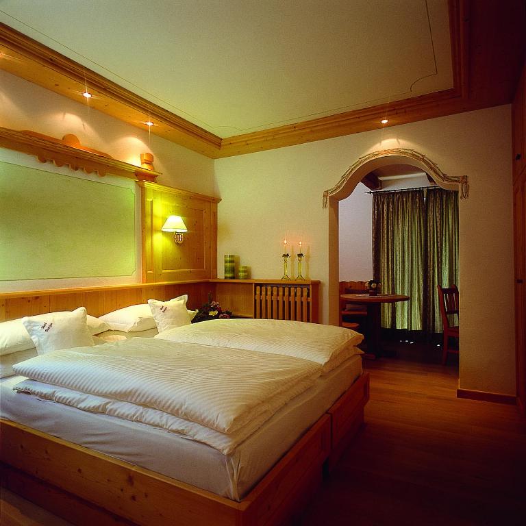 Hotel Patrizia Dolomites Glamour - Camera Standard Matrimoniale/Doppia con Letti Singoli con Balcone - 2