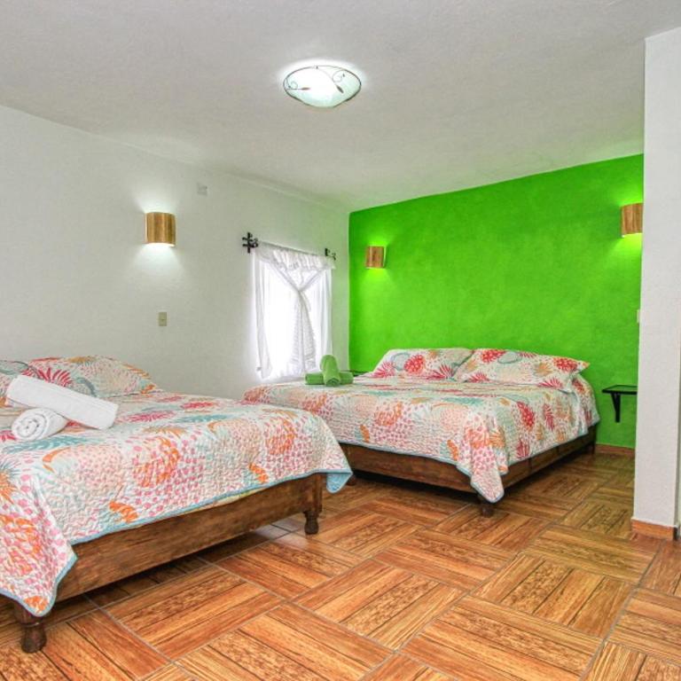 Hotel Spa Maggic Home Panorámica - Quadruple Room - 6