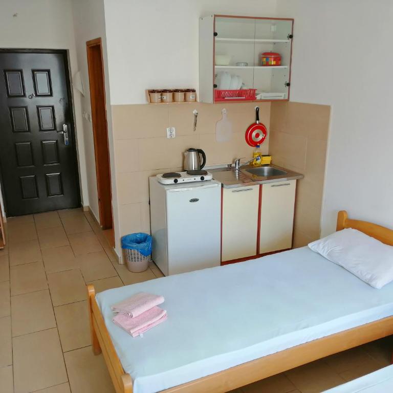 Mirko Apartments Budva - Studio sa Balkonom - 4
