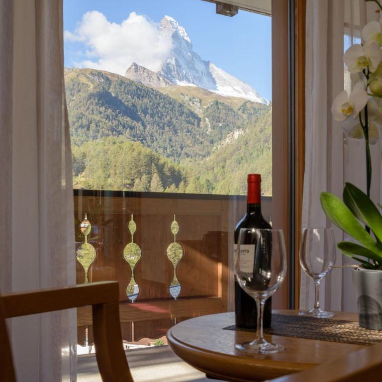 Mountain Paradise - Doppelzimmer mit Blick auf das Matterhorn - 2