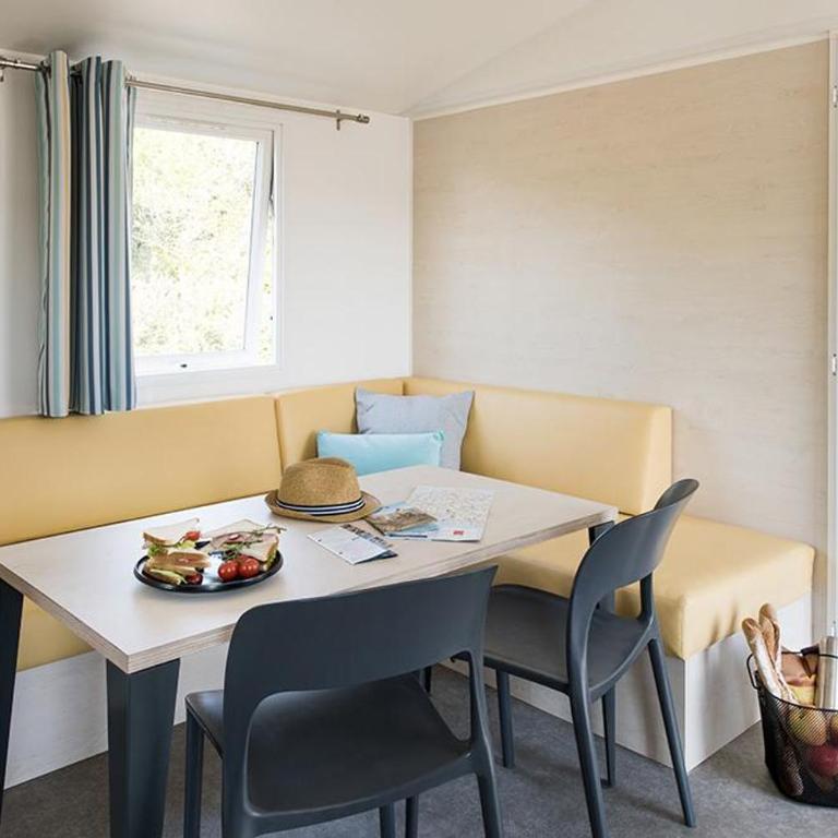 Camping Les Sables Blancs - Mobile Home - 2