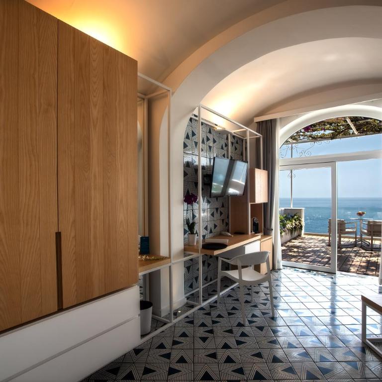 Hotel Montemare - Suite Deluxe con Vasca Idromassaggio - 4