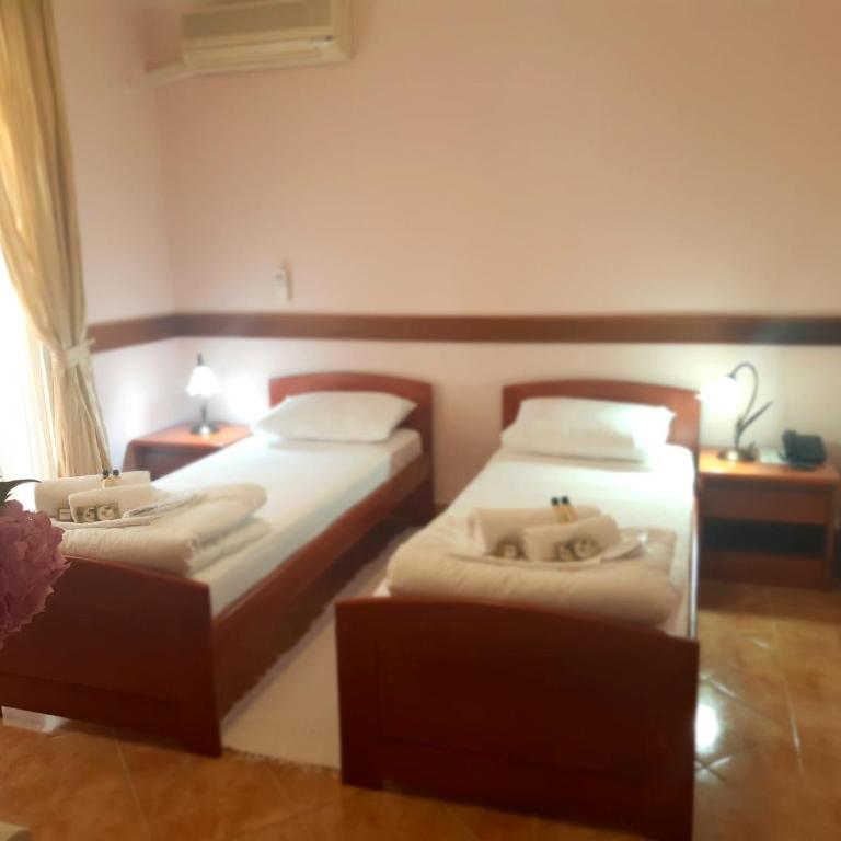 Garni Hotel Koral - Porodični Suite sa 2 Spavaće Sobe - 4