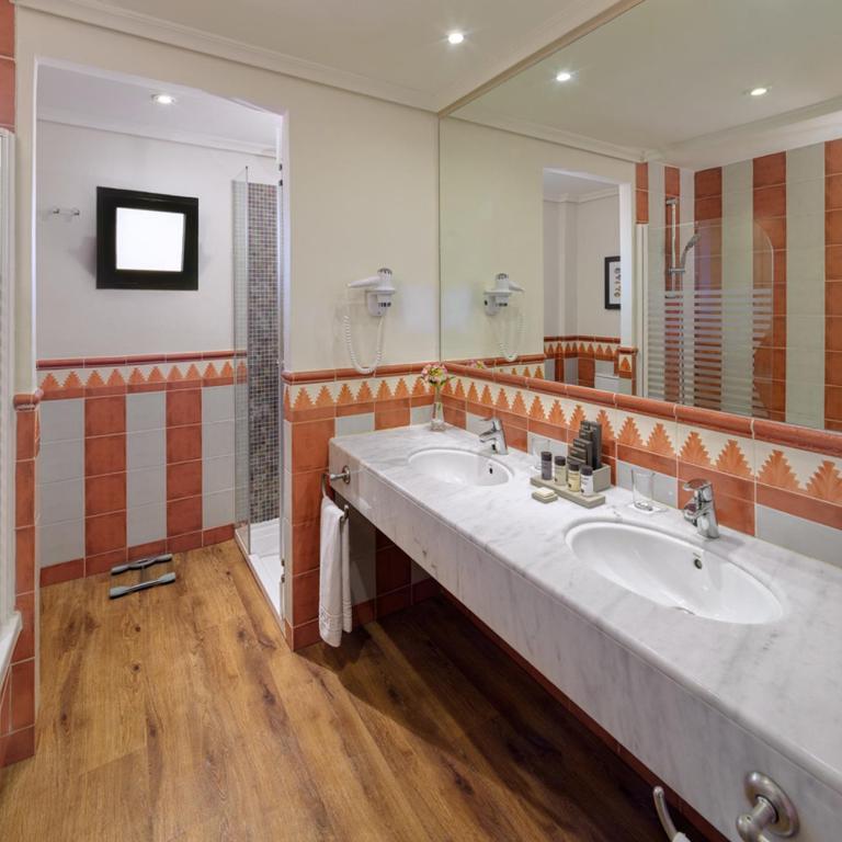 H10 Costa Adeje Palace - Suite Junior (2 adultos) - 8
