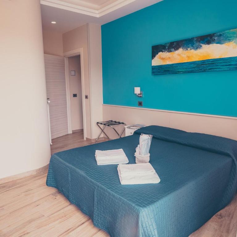 Oltre il Mare Guest House - Camera Matrimoniale Deluxe con Balcone - 3