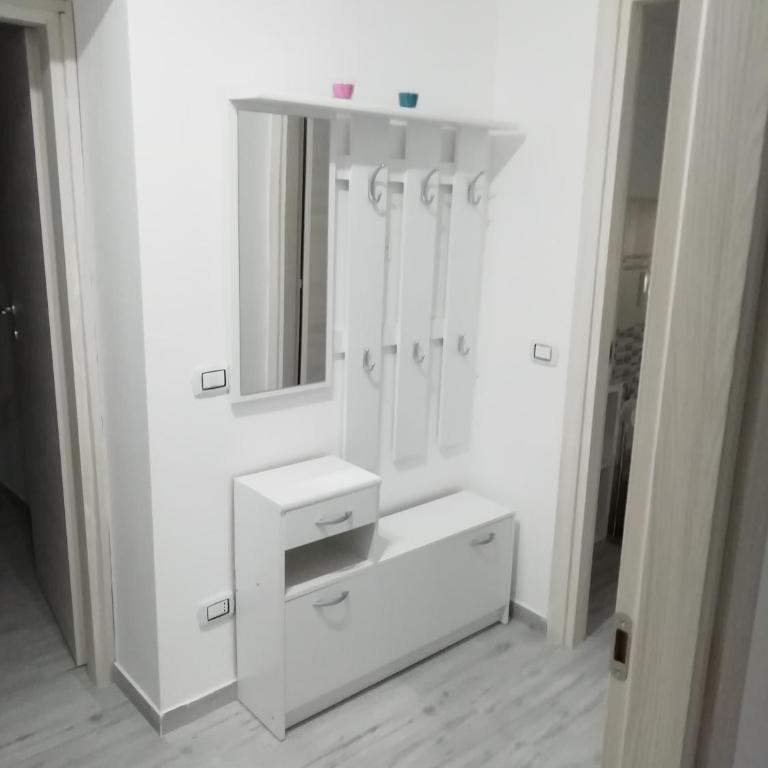 Casa Mia - Family Room with Private Bathroom - 20