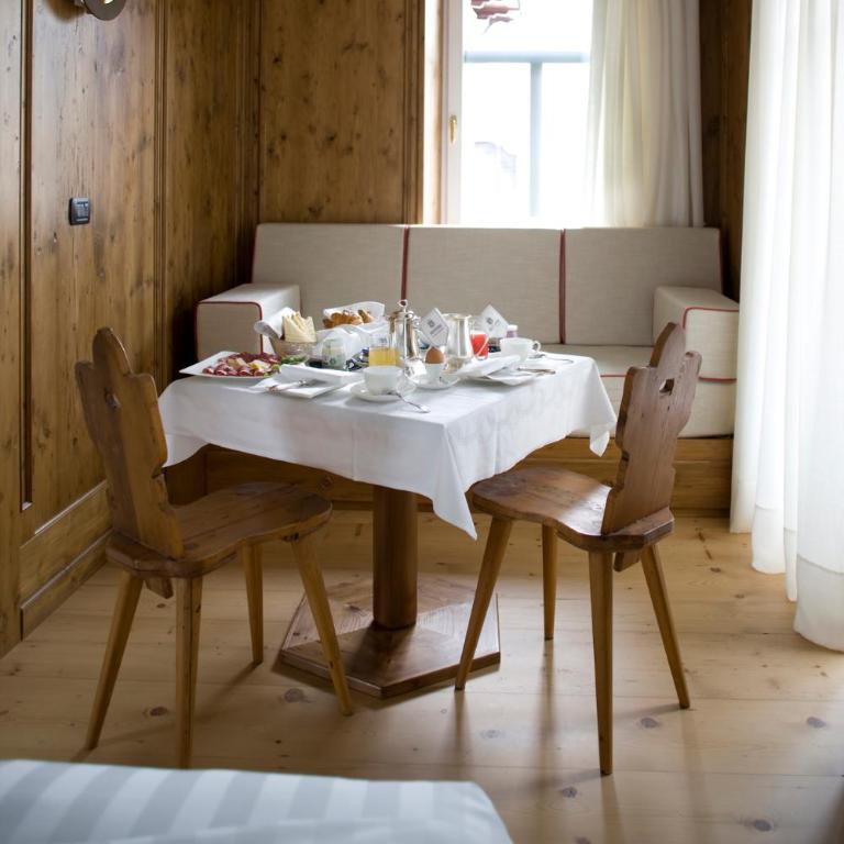 Hotel Cortina - Junior Suite - 4