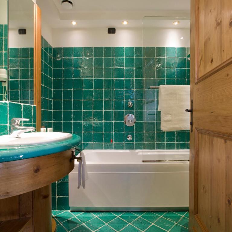 Hotel Cortina - Junior Suite - 2