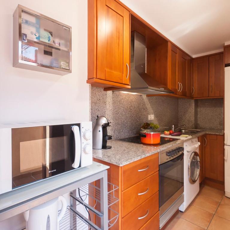 Lets Holidays COZY APARTMENT in THE HEART of TOSSA - Apartamento de 2 dormitorios - 23