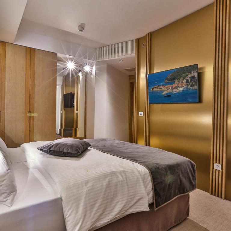 Hotel Fagus by Aycon - Mala Dvokrevetna Soba sa Bračnim Krevetom - 1